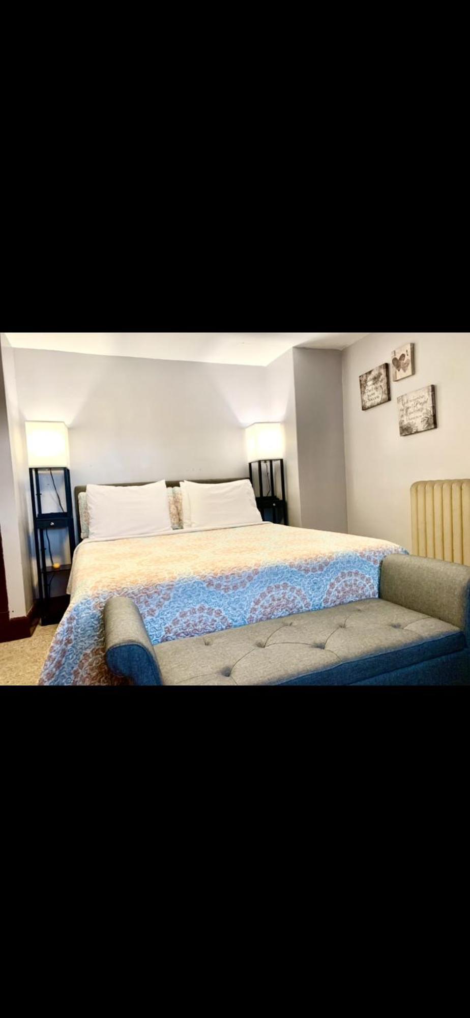 Cozy 2Nd Floor Apartment With Private Entrance Chicopee Exterior foto